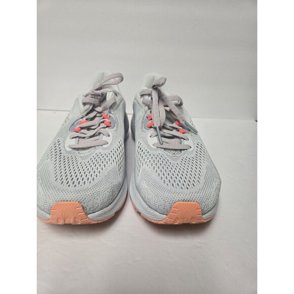 Under Armour Women's UA HOVR Machina 3 Running Shoes White 3024907-104 Size 8.5 - Picture 4 of 13